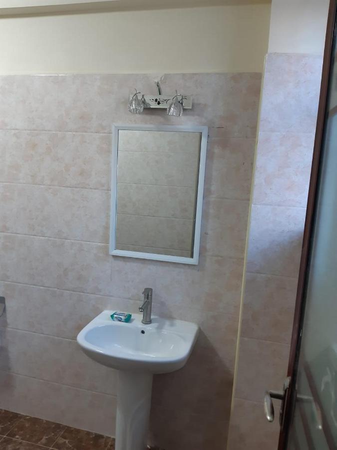 Nyumbani Apartments ไนโรบี ภายนอก รูปภาพ